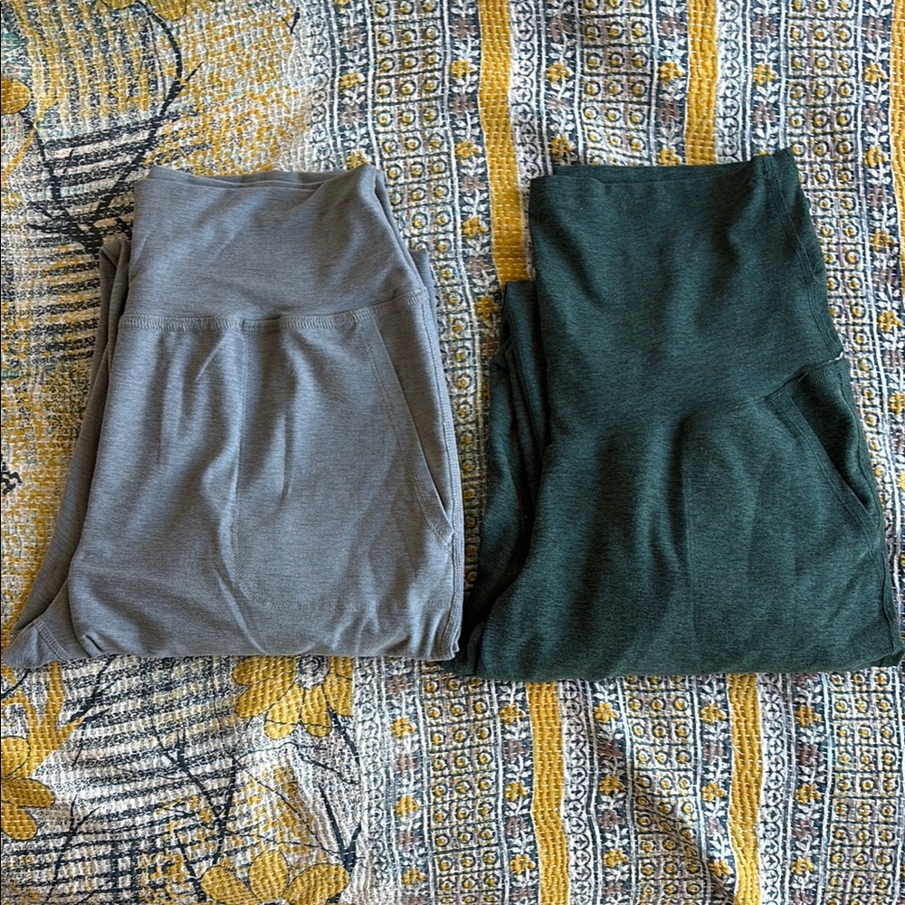Beyond Yoga Gray and Green Track Pants